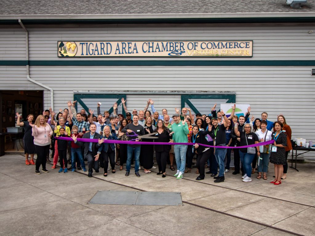 ExploreDwtnRibbonCutting2024 2 scaled (1)